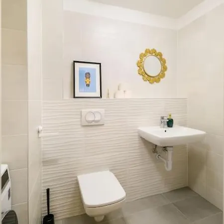 Erkel Luxury Apartamento *